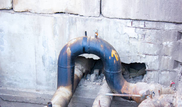 Best 24/7 water damage repair  in Salinas, CA